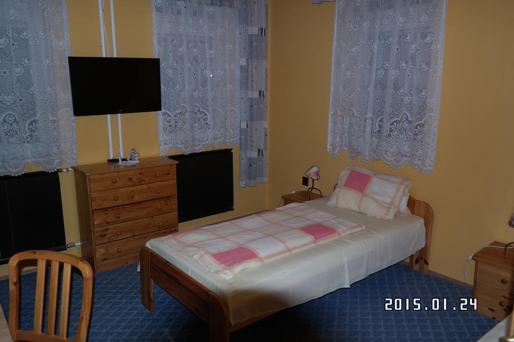 Kisecset-Vendeghaz Hotel Bilik gambar